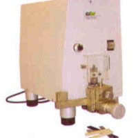 電動開缺口機（懸臂梁、簡支梁缺口）