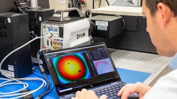 FLIR X858x系列科學級高清紅外熱像儀