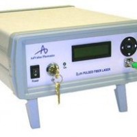 2微米調Q光纖耦合激光器2μm